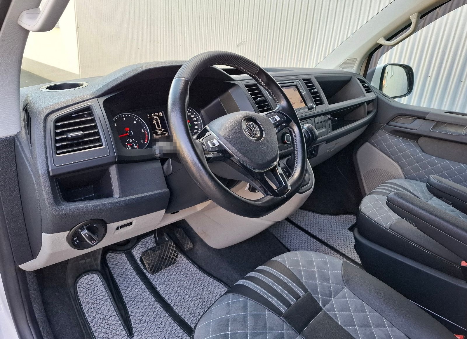 Volkswagen T6 2.0TDI  Multivan-VIP  *7-Sitze *Leder foto 9