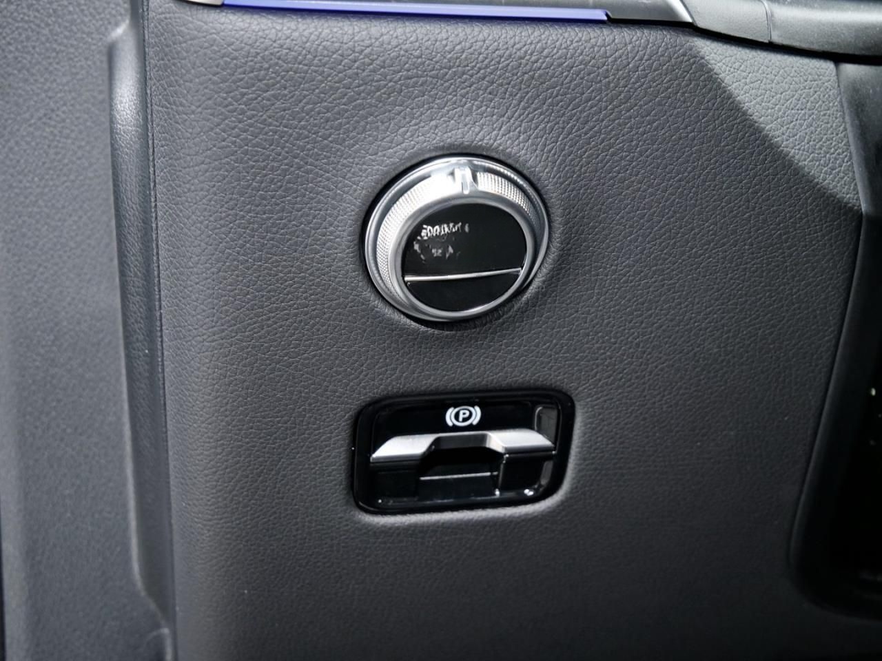 Mercedes-Benz GLC 220 d 4MATIC AMG Distronic Memory AHK 360° foto 18
