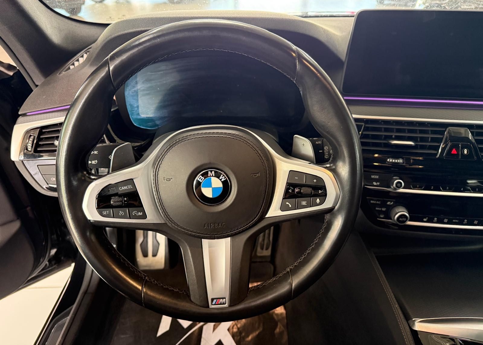 BMW 540d xDrive Touring*M-SPORT*NAV*KAM*21ZOLL* foto 11