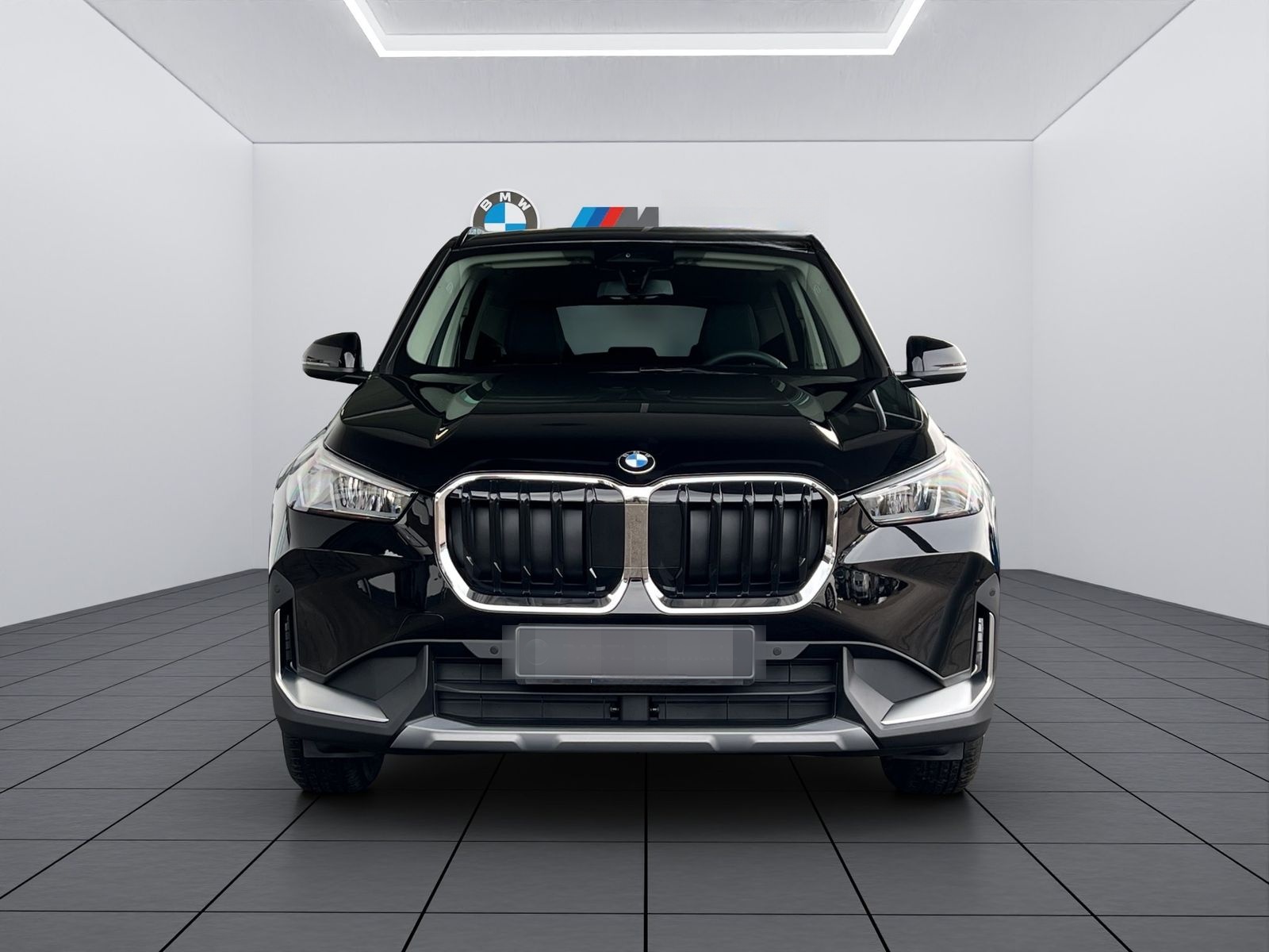 BMW X1 sDrive18i LED AHK RFK Parkassist. foto 2