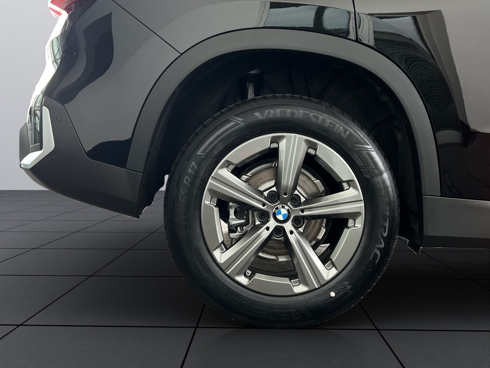BMW X1 sDrive18i LED AHK RFK Parkassist. foto 5