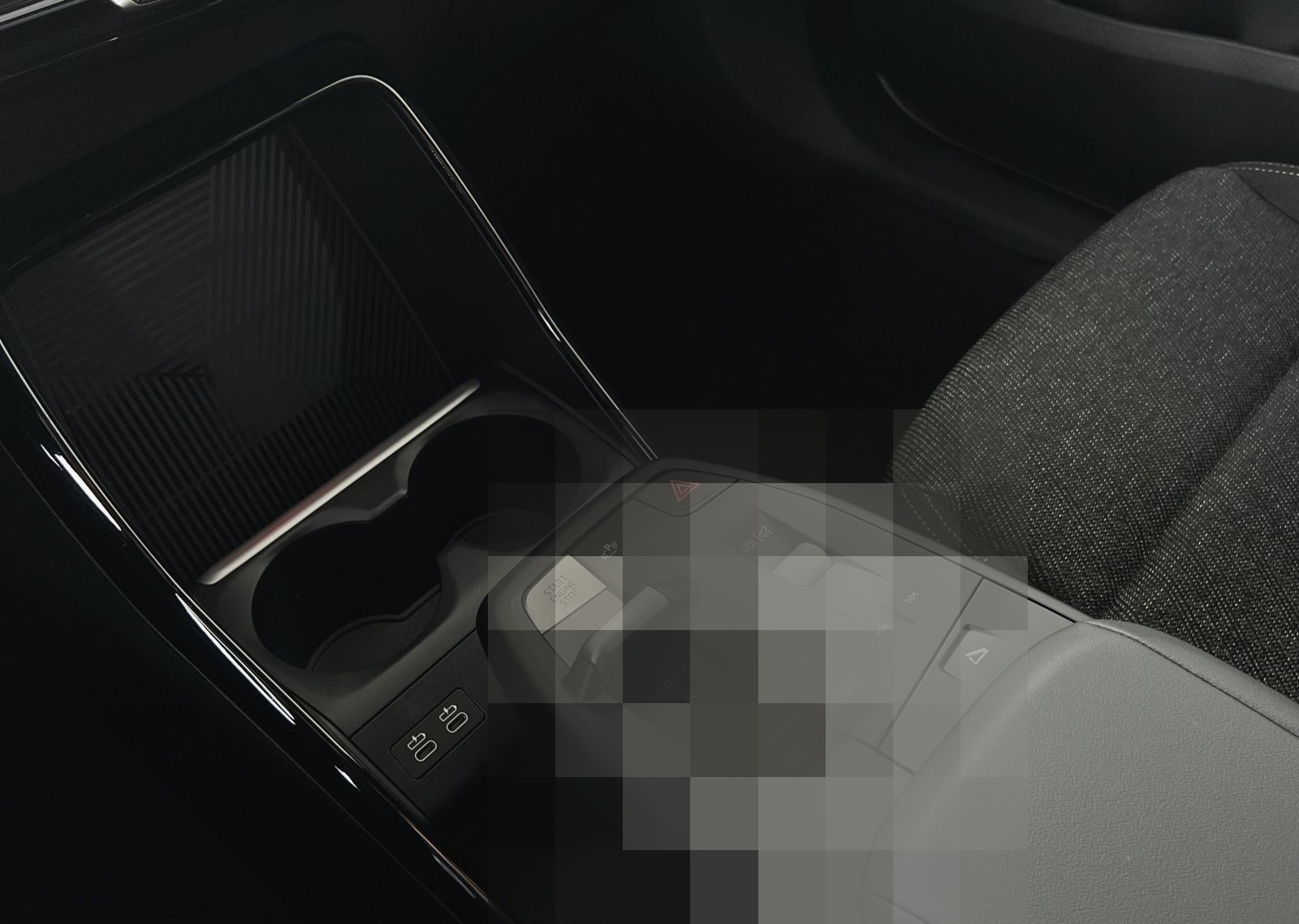 BMW X1 sDrive18i LED AHK RFK Parkassist. foto 9