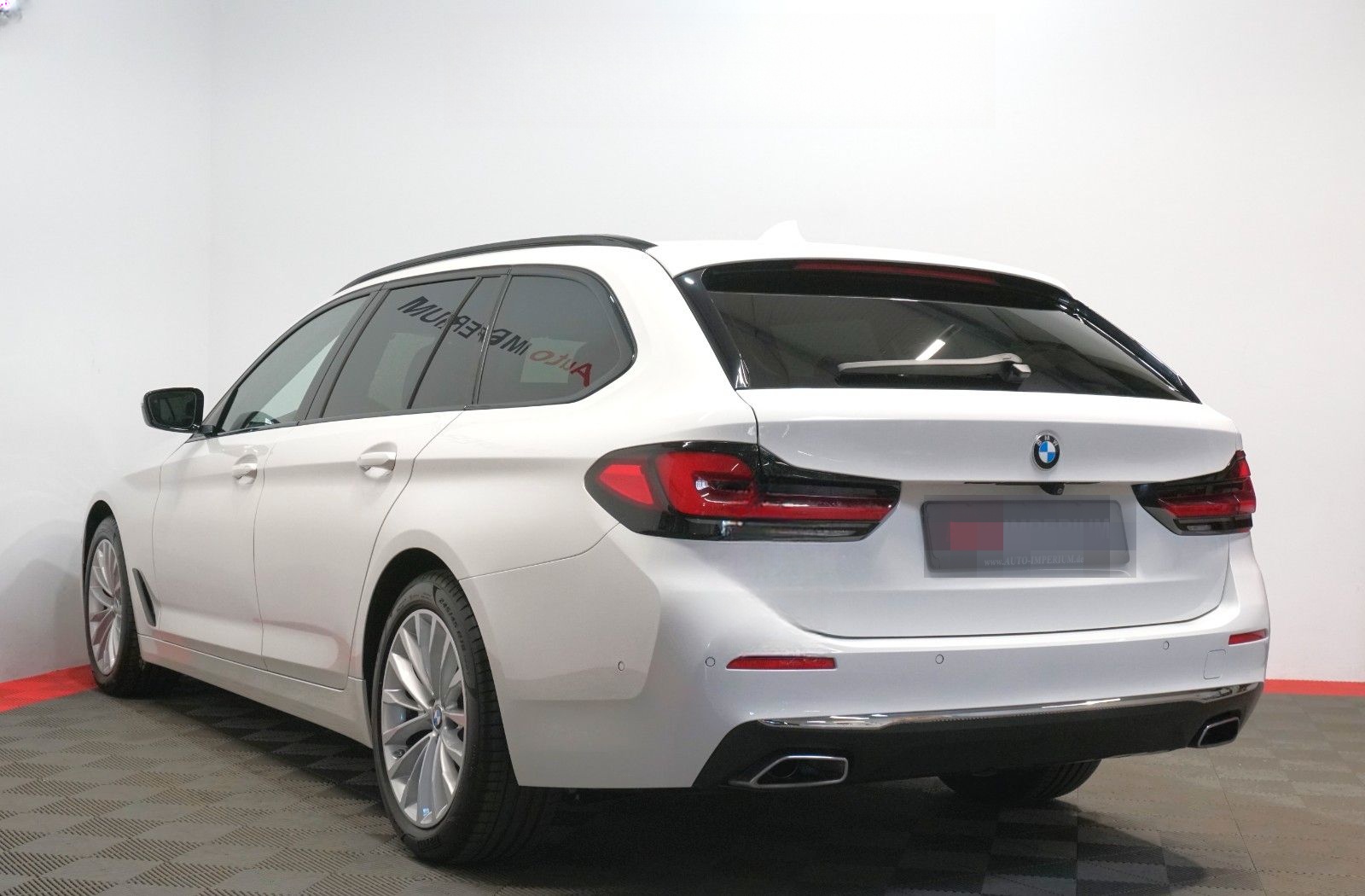 BMW 540 d xDrive Touring Luxury Line*Laser*ACC*LUFT foto 6