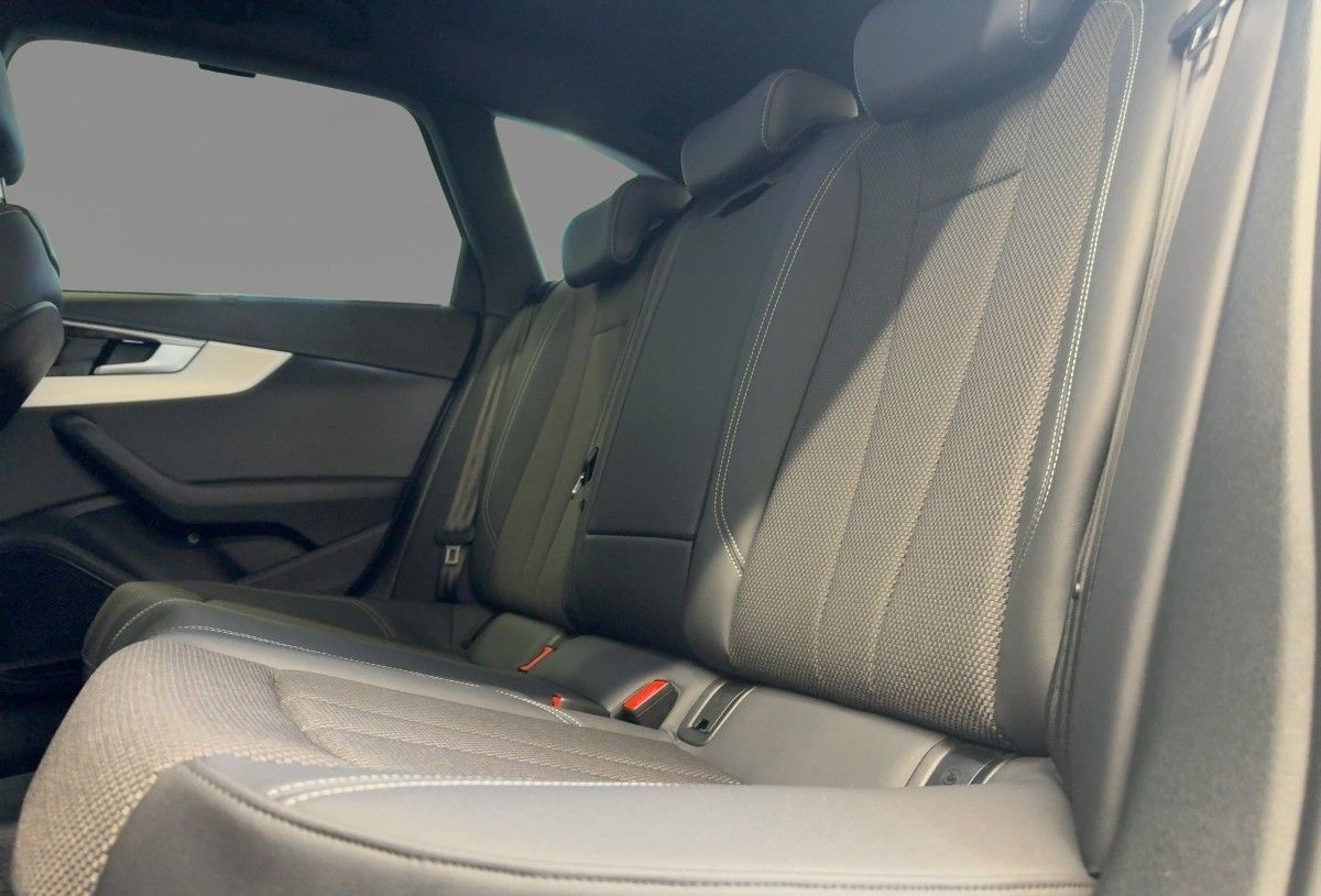 Audi A4 Avant S line 40 TFSI virtual DAB B&O foto 10