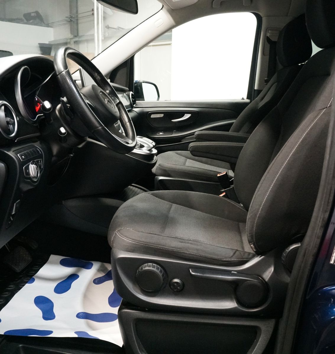 Mercedes-Benz V 220d SCORE kompakt *AHK*KAMERA*STDHZ* foto 8
