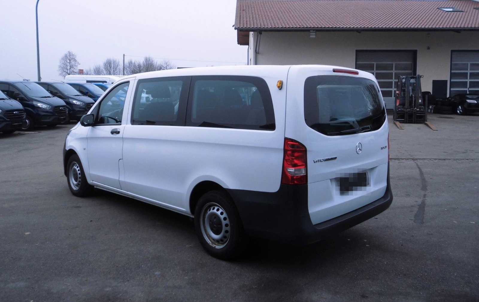 Mercedes-Benz Vito Tourer Bus 110 CDI Pro FWD lang 9-Sitzer foto 6