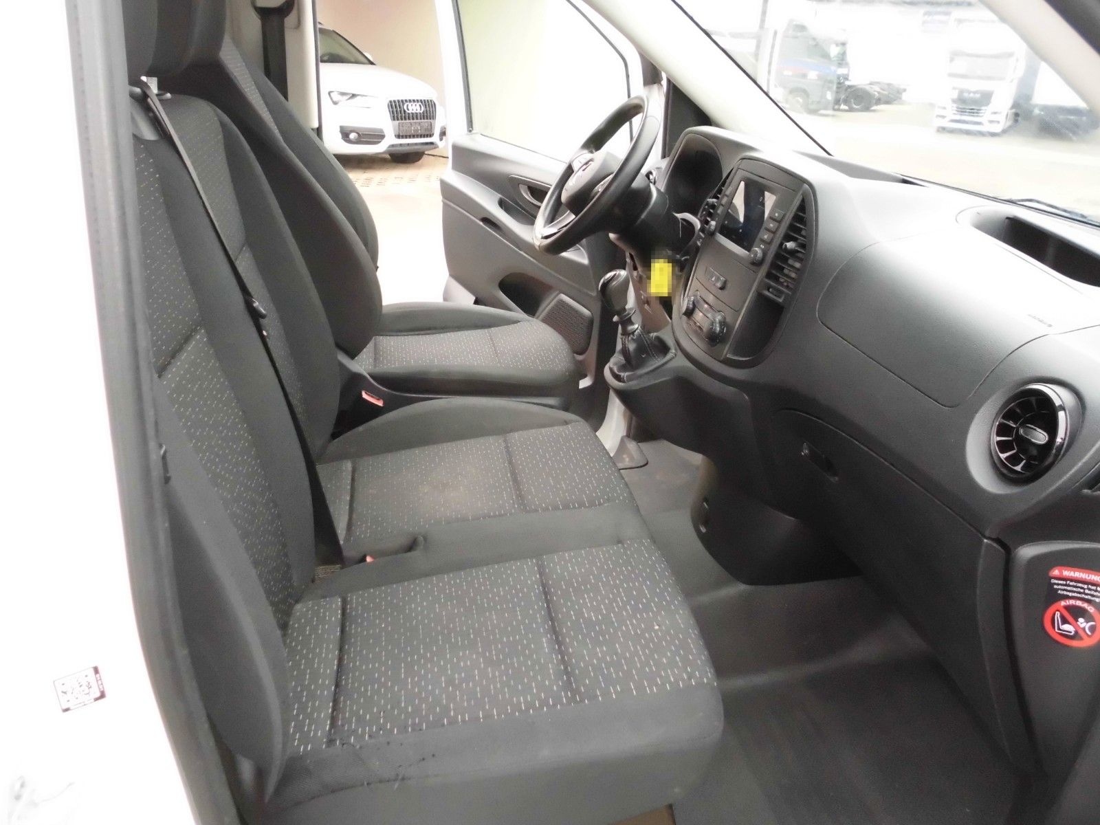 Mercedes-Benz Vito Tourer Bus 110 CDI Pro FWD lang 9-Sitzer foto 9