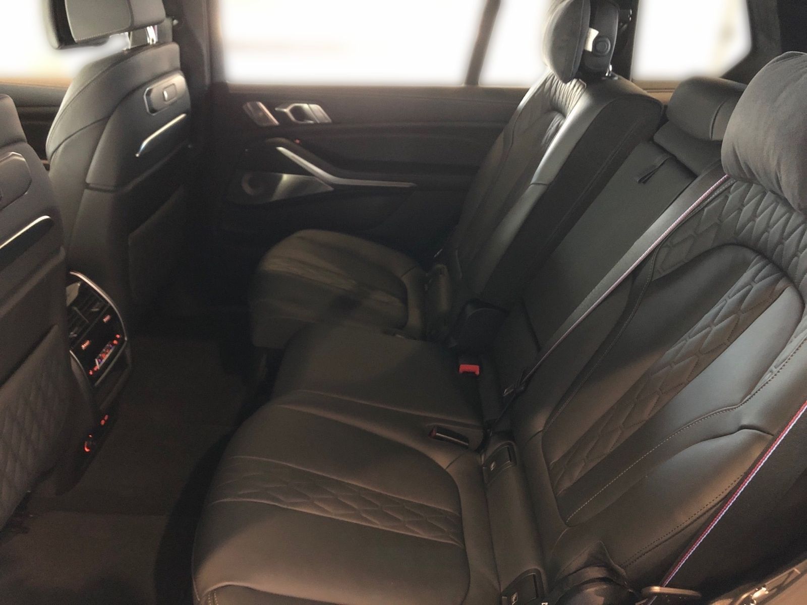 BMW X7 M60i M-Sport-Pro*AHK*SkyLounge*DrivingAssistP foto 11