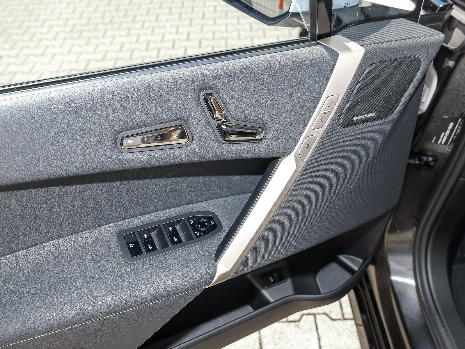 BMW iX xDrive40 M Sport HUD ACC AHK 360°KAM RFK LED foto 17