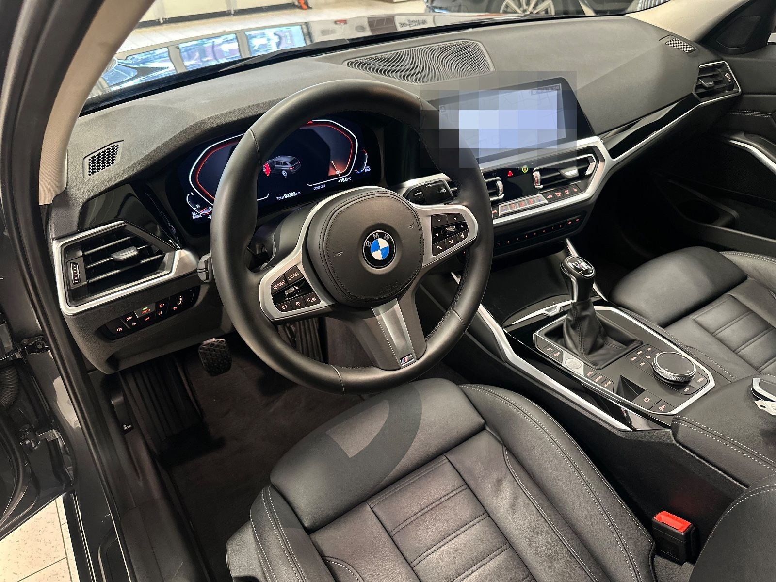 BMW 318d/LCPProf/Navi/LEDerSportStz/Temp/M-Lenkrad foto 15