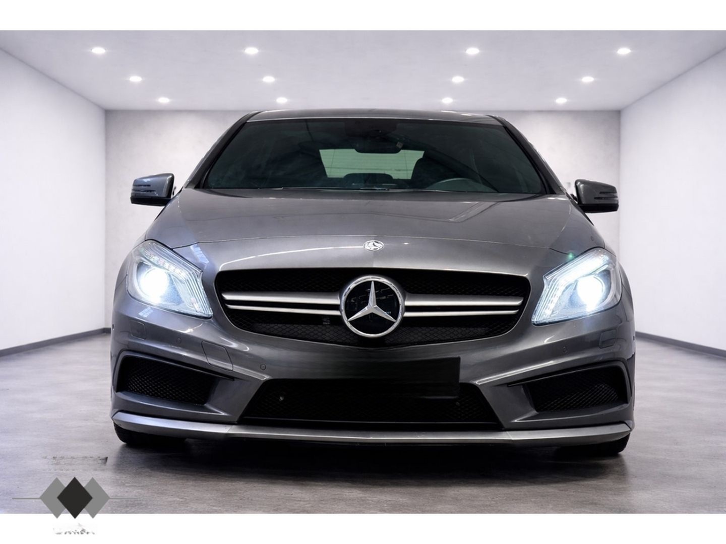 Mercedes-Benz A 45 AMG 4Matic Navi/Leder/HarmanKardon/BiXenon/ foto 2