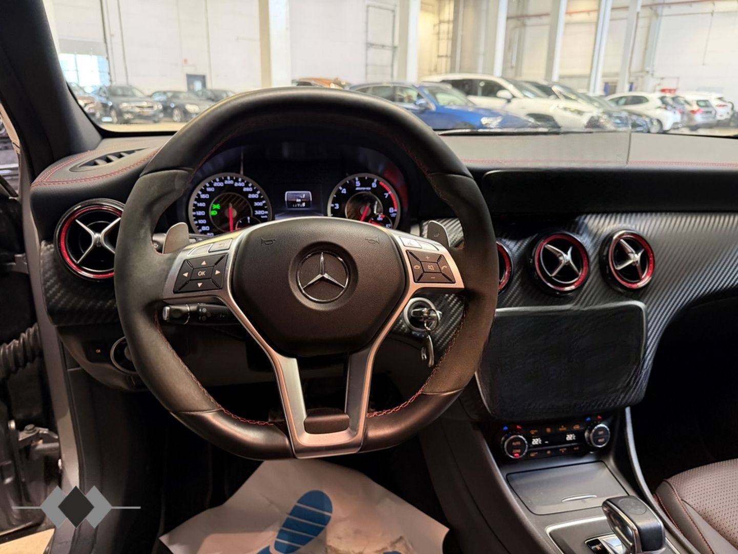 Mercedes-Benz A 45 AMG 4Matic Navi/Leder/HarmanKardon/BiXenon/ foto 14