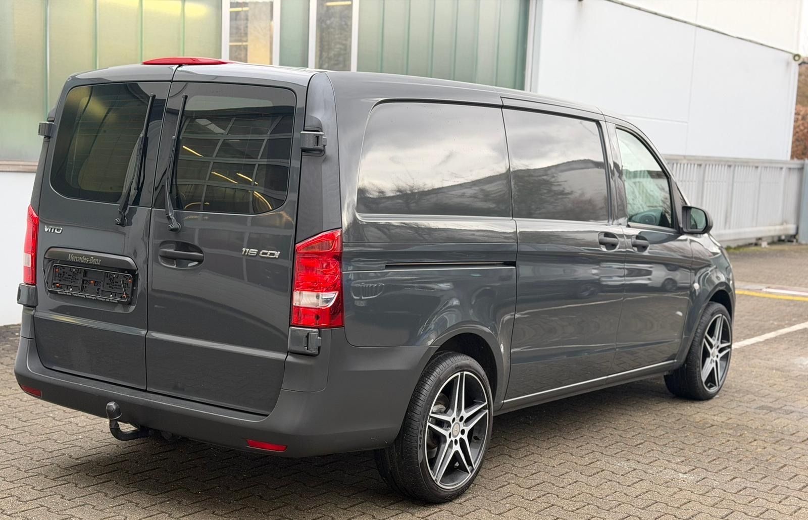 Mercedes-Benz Vito Kasten 114/116 CDI, 119 CDI/BT RWD lang foto 4