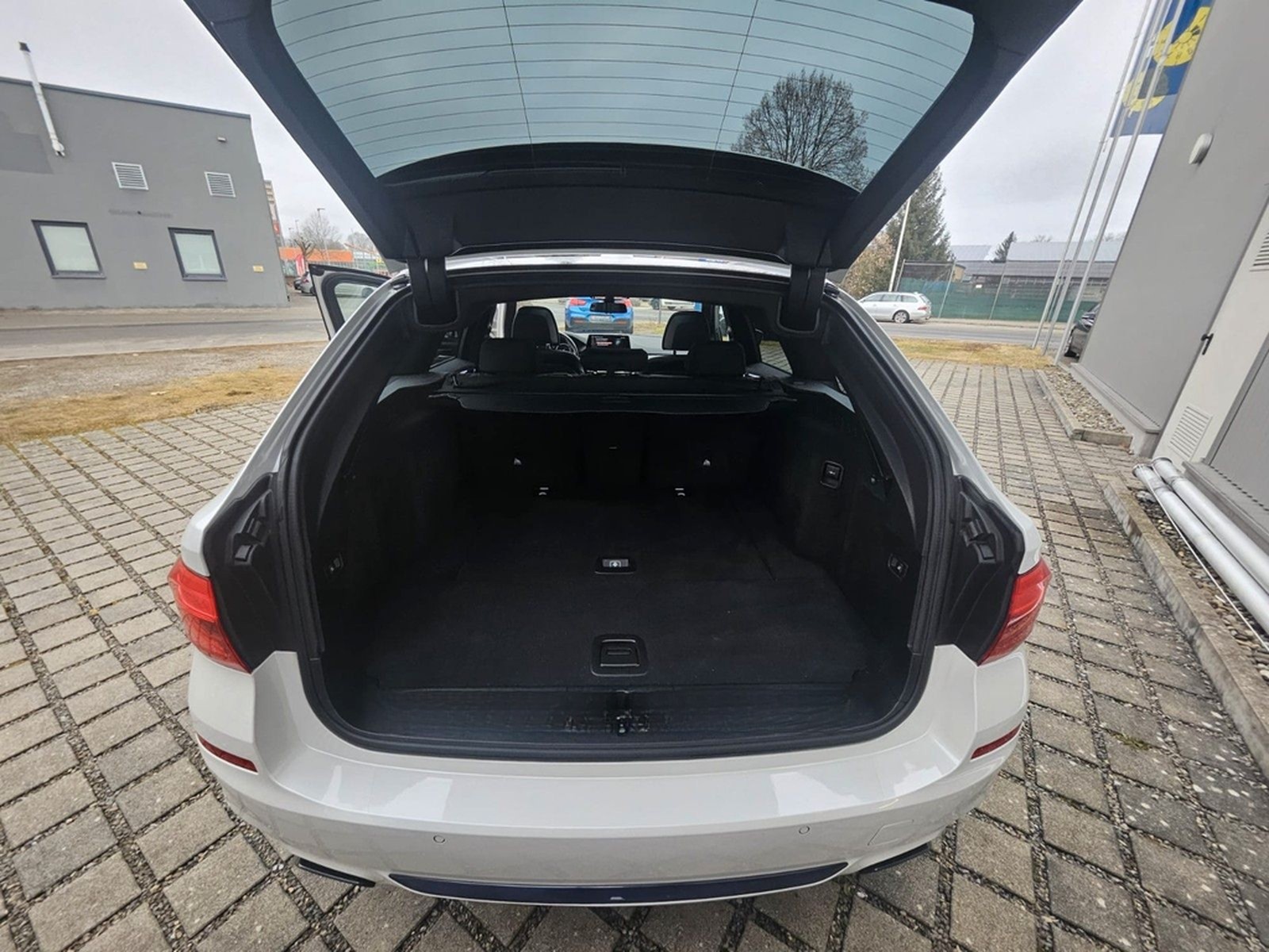 BMW 540 i xDrive Touring Sport Line Digi Cock LED foto 25