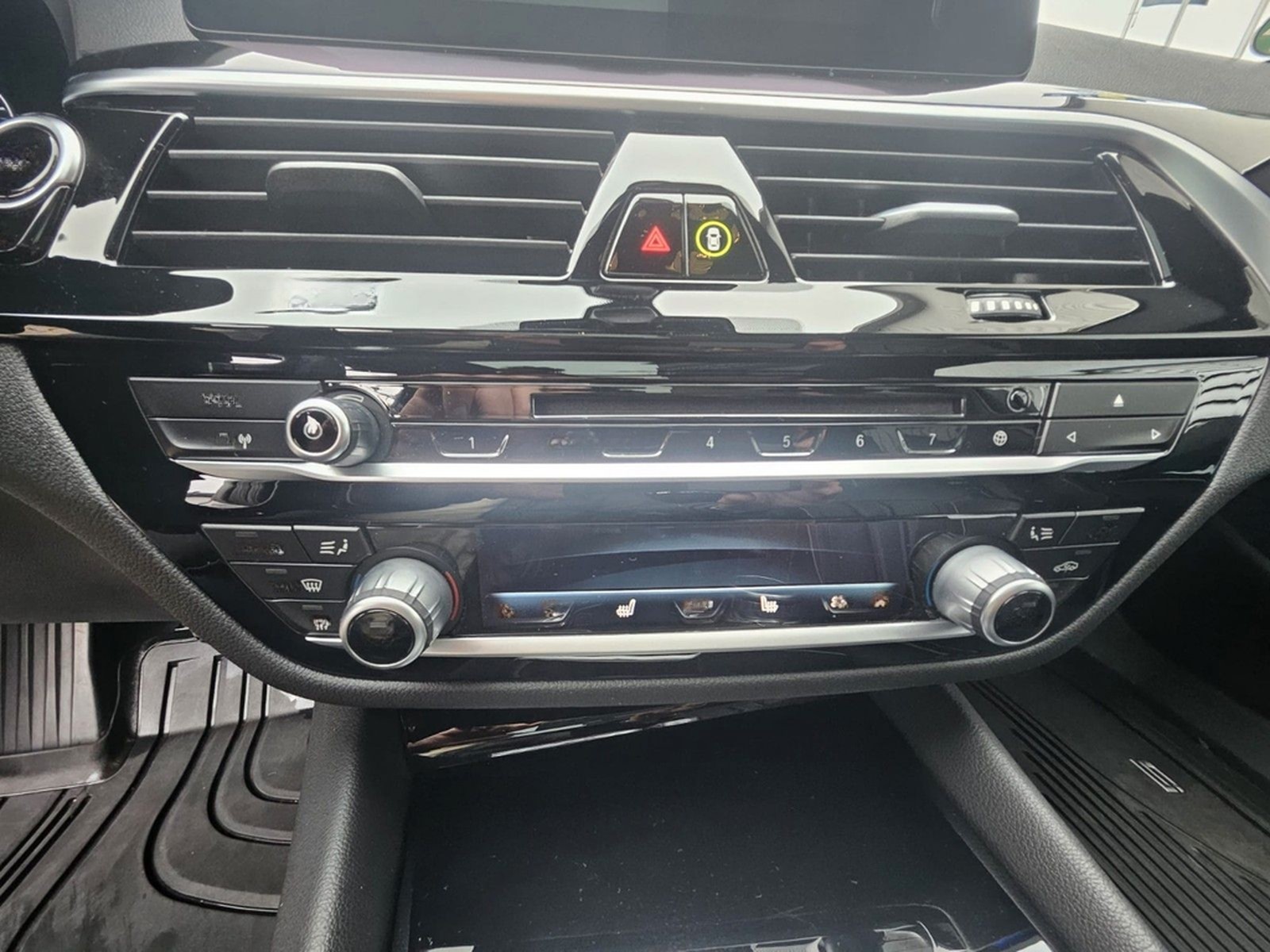 BMW 540 i xDrive Touring Sport Line Digi Cock LED foto 29