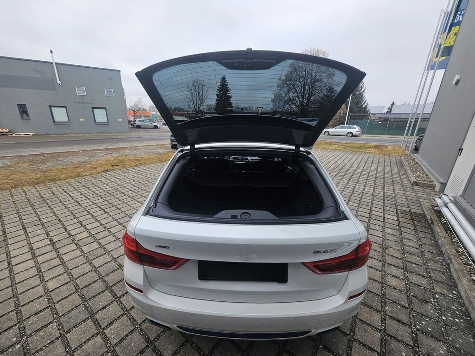 BMW 540 i xDrive Touring Sport Line Digi Cock LED foto 44