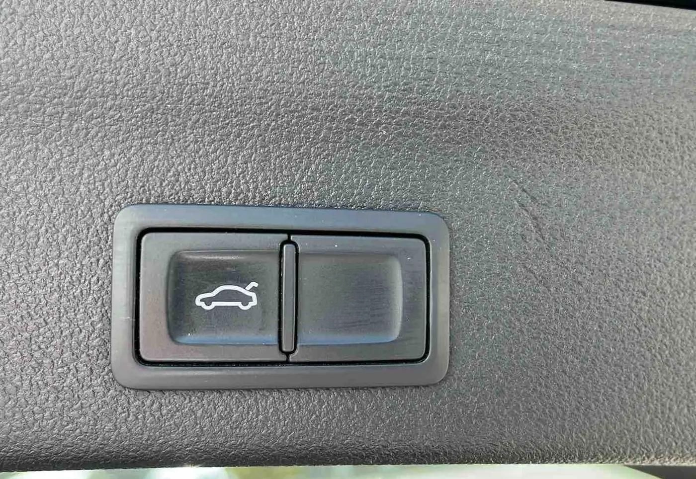 Audi A6 3.0V6 50 TDIquattro design,Navi,Leder,SHZ,RFK foto 19