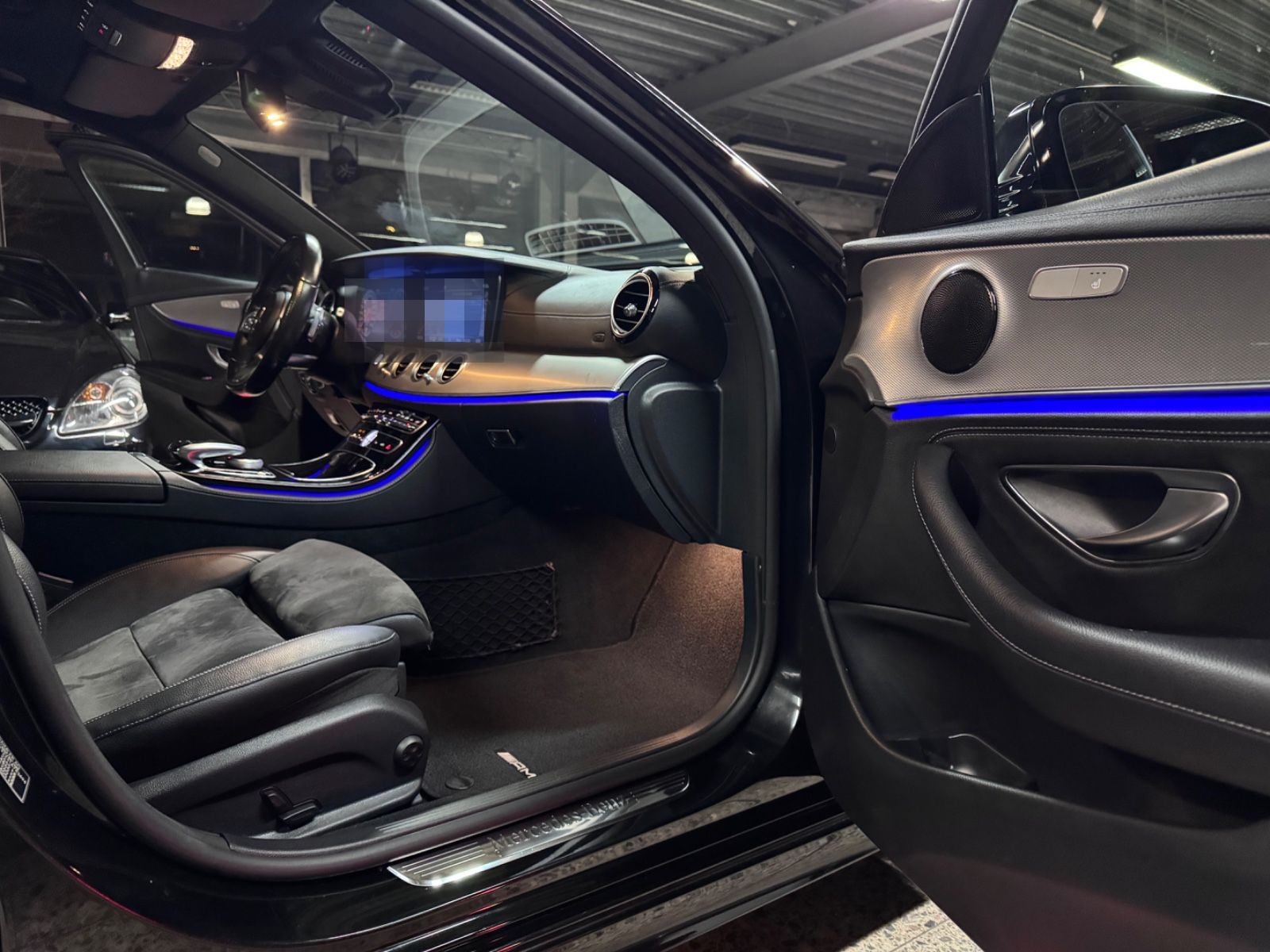 Mercedes-Benz E 400 d 4M*AMG-LINE*PANO*BEAM*360°*DISTR*WIDE foto 22