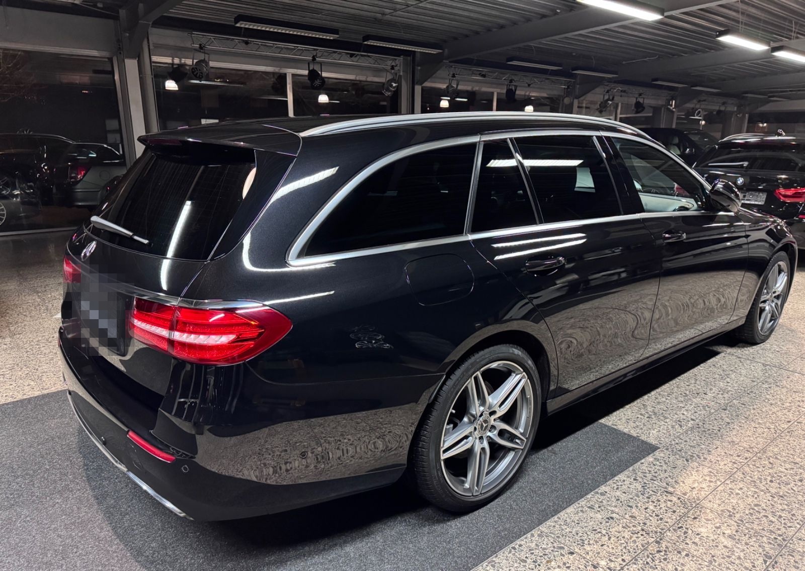 Mercedes-Benz E 400 d 4M*AMG-LINE*PANO*BEAM*360°*DISTR*WIDE foto 9