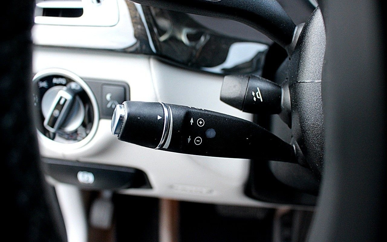 Mercedes-Benz CLS 350 SB/VOLL SHEFT/DISTRONIC/NAVI/LEDER/HARMA foto 17