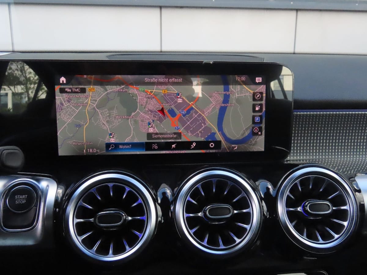 Mercedes-Benz EQB 250 66,5 kWh Leder Ambiente Kamera 7 Sitze foto 22
