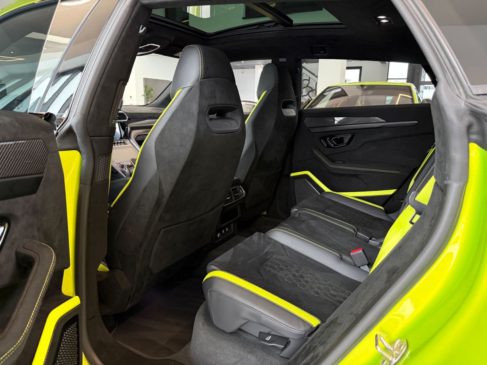 Lamborghini Urus 4.0 V8 Performante Full Carbon Ad Personam foto 12