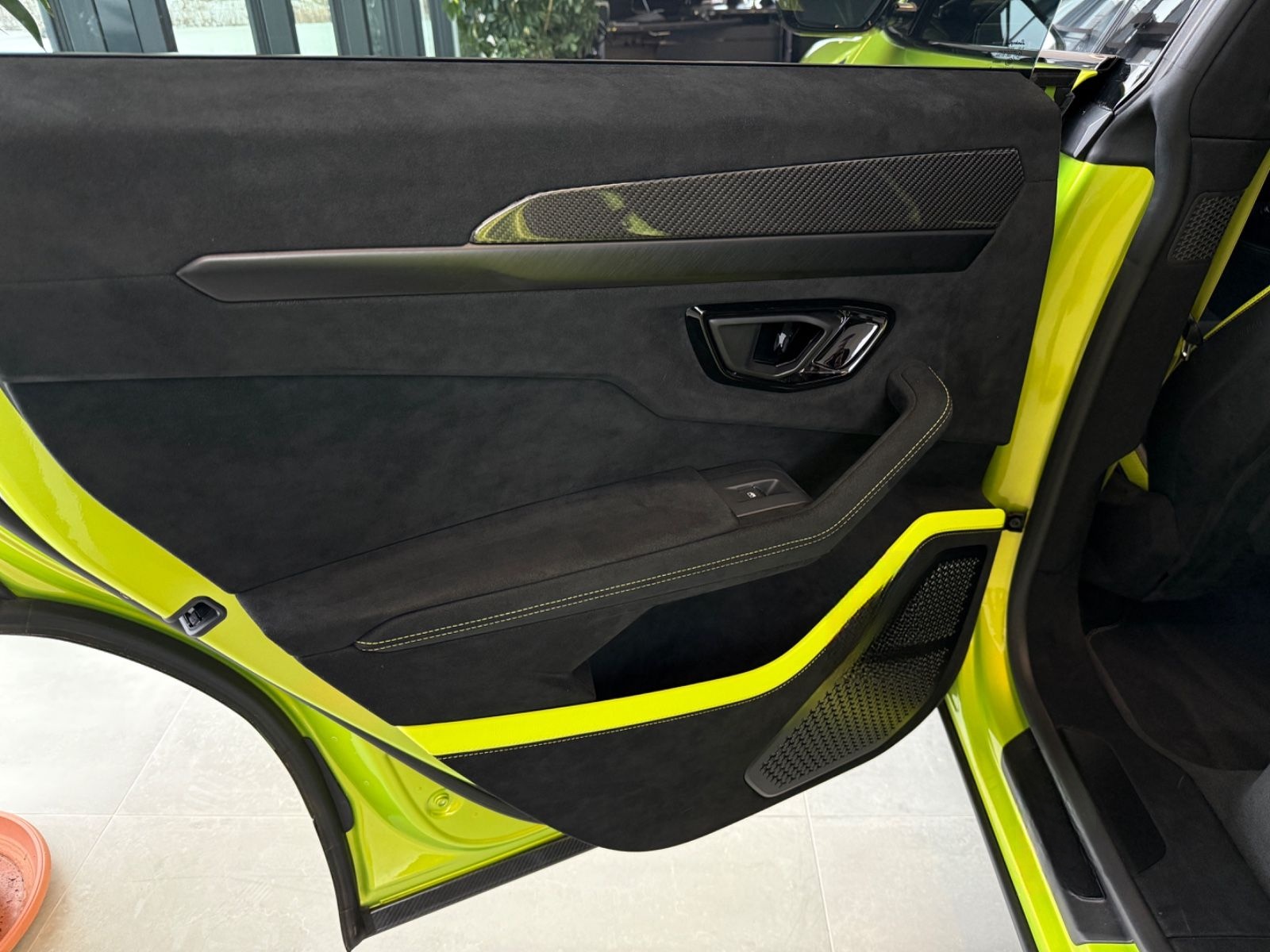 Lamborghini Urus 4.0 V8 Performante Full Carbon Ad Personam foto 13