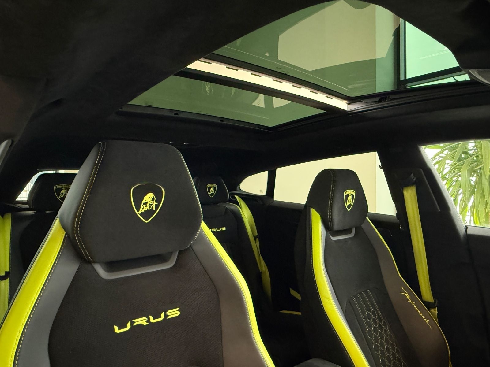 Lamborghini Urus 4.0 V8 Performante Full Carbon Ad Personam foto 23