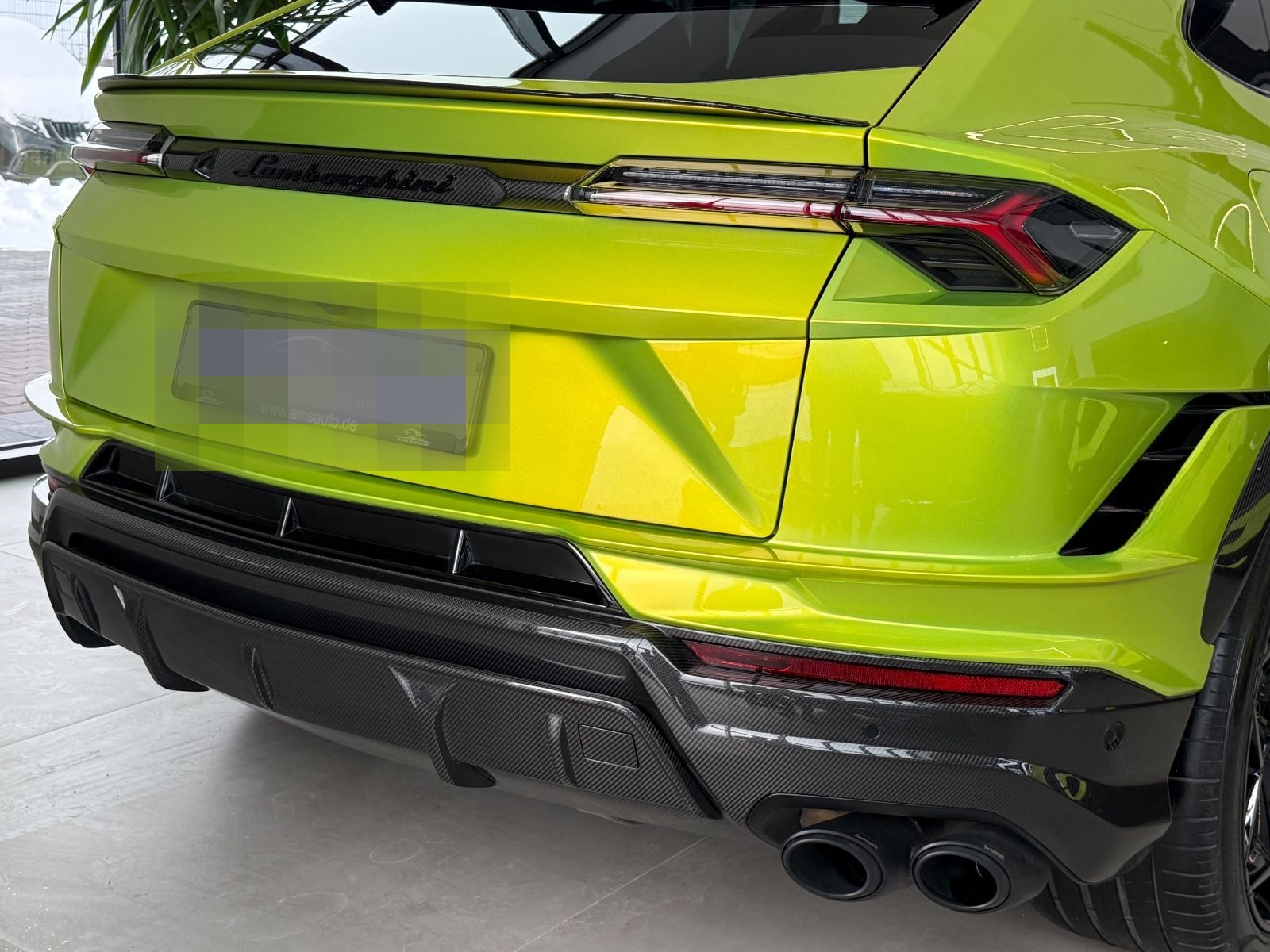 Lamborghini Urus 4.0 V8 Performante Full Carbon Ad Personam foto 8