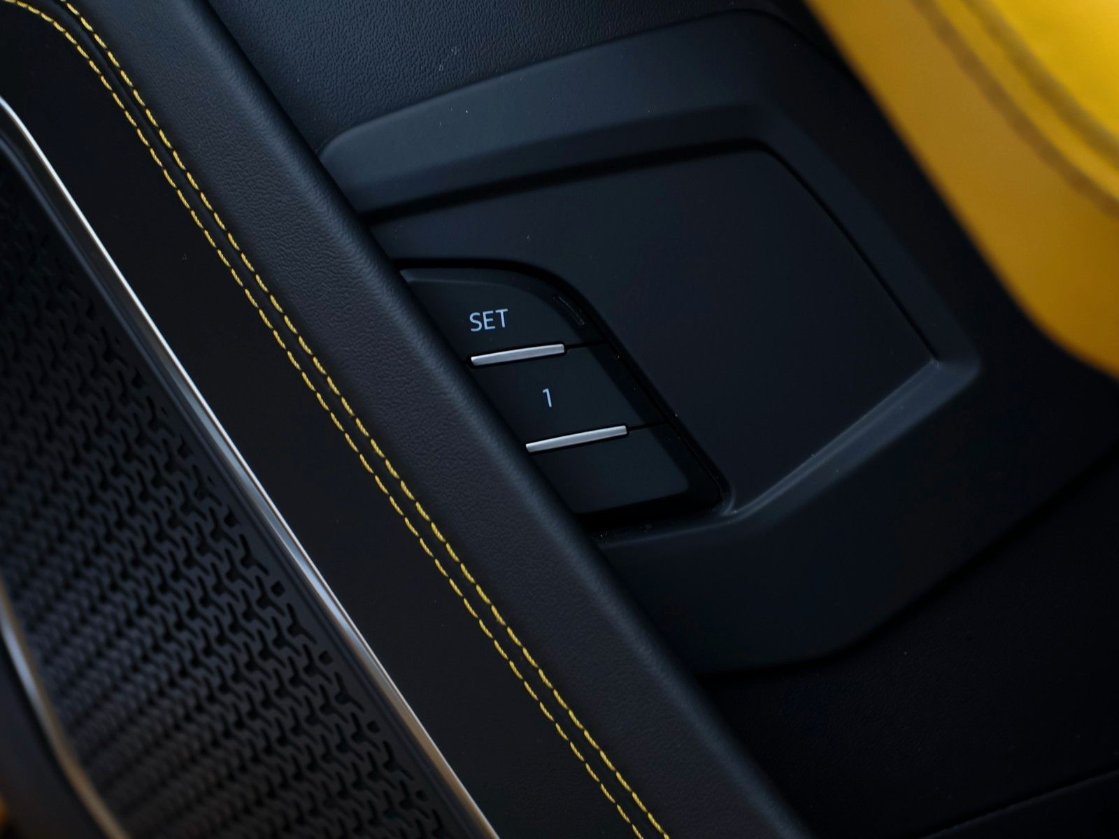 Lamborghini Urus Capsule *CARBON-PANO-HUD-360°-SERVICE NEU* foto 21