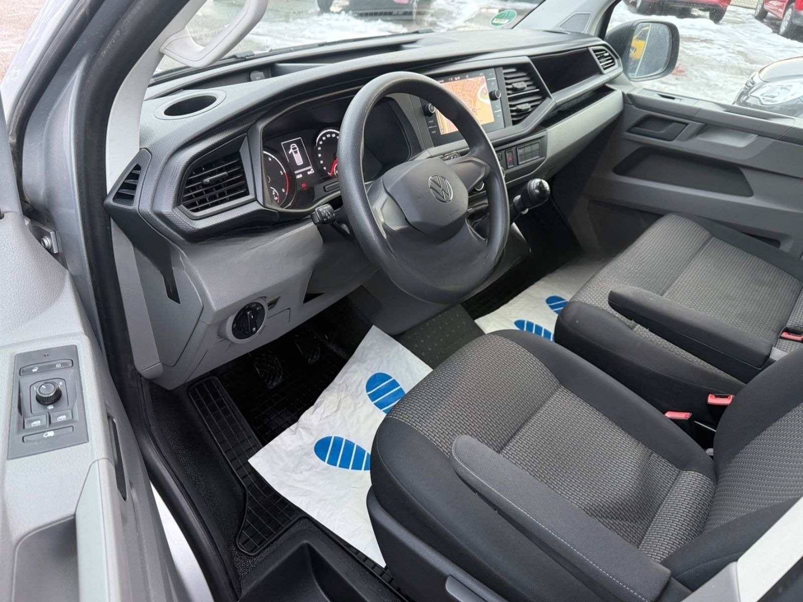 Volkswagen T6.1 Transporter Kasten 3 Sitzer 1. Hand foto 7