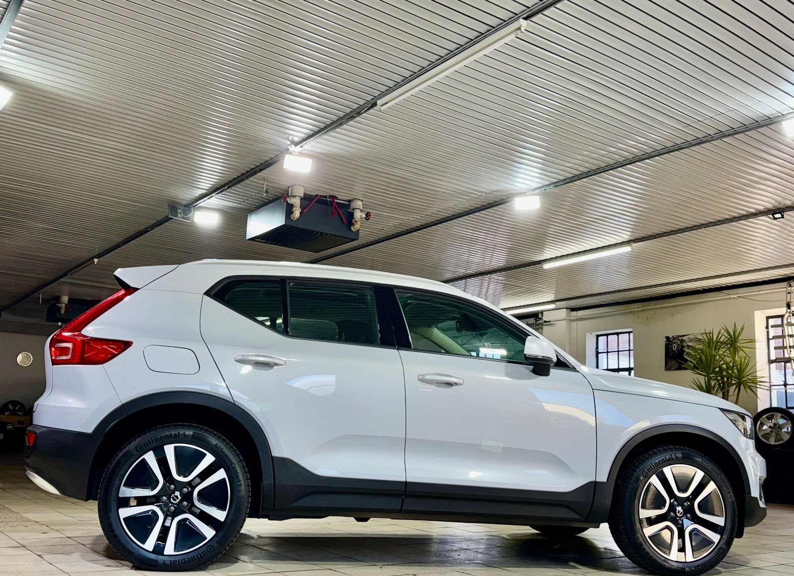 Volvo XC40 Momentum Pro*2WD*LED*Pano*DAB*RFK* foto 6