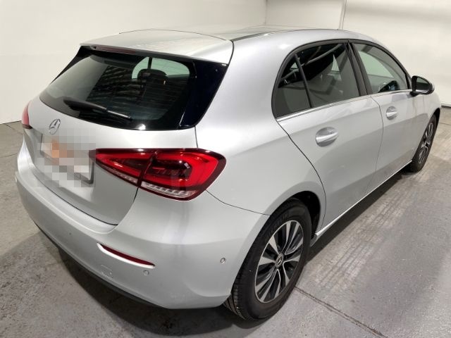 Mercedes-Benz A 200 Style Automatik EU6d LED Navi Klima PDC foto 3