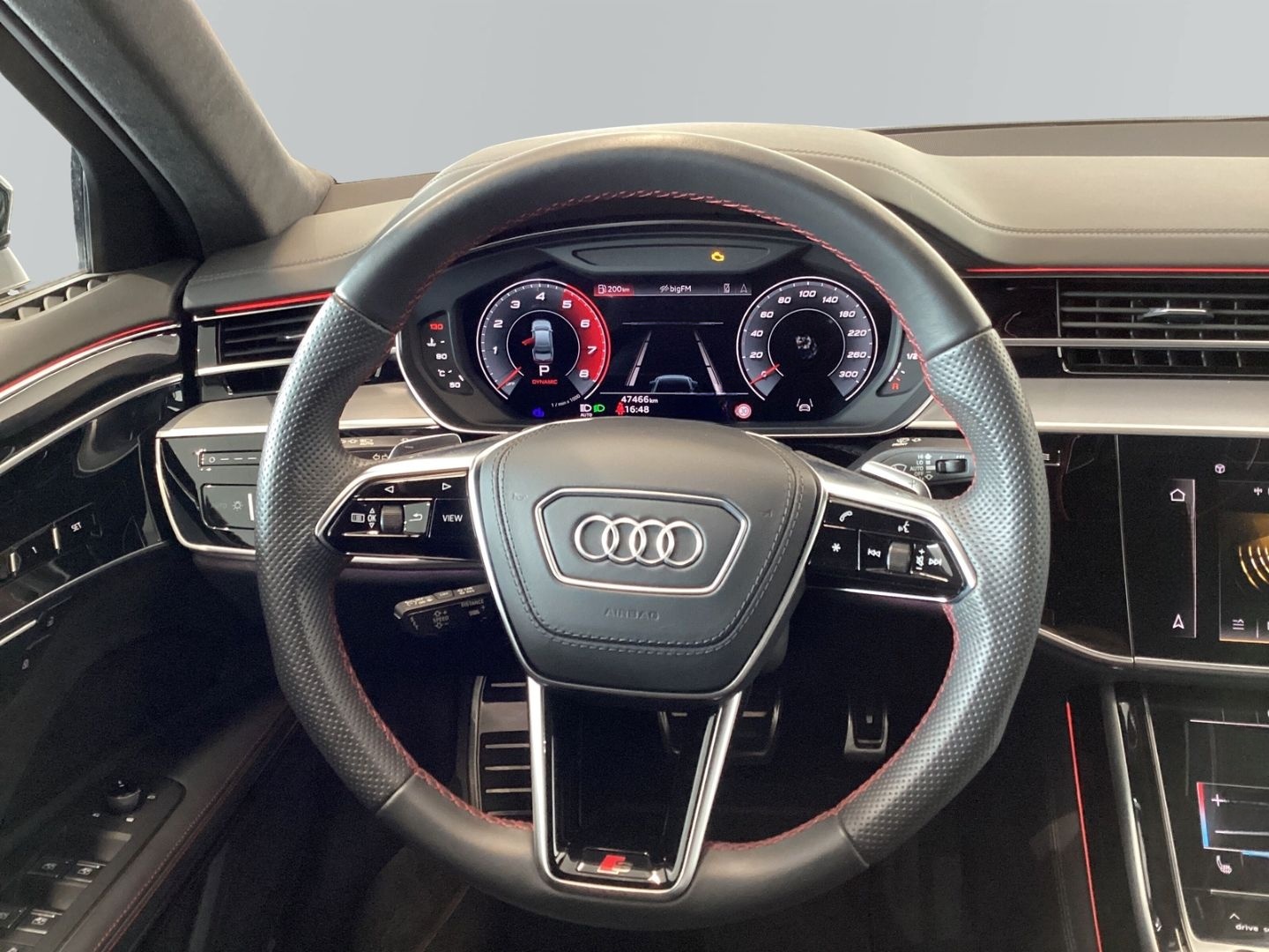 Audi S8 4.0 quattro Audi Exlusiv*Matrix *RearSeatEnte foto 12