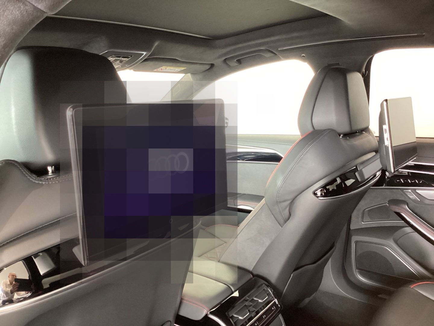Audi S8 4.0 quattro Audi Exlusiv*Matrix *RearSeatEnte foto 16