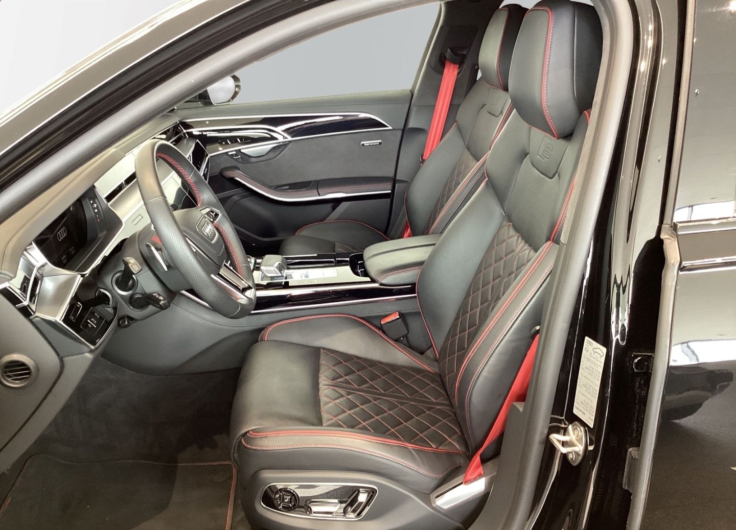 Audi S8 4.0 quattro Audi Exlusiv*Matrix *RearSeatEnte foto 3