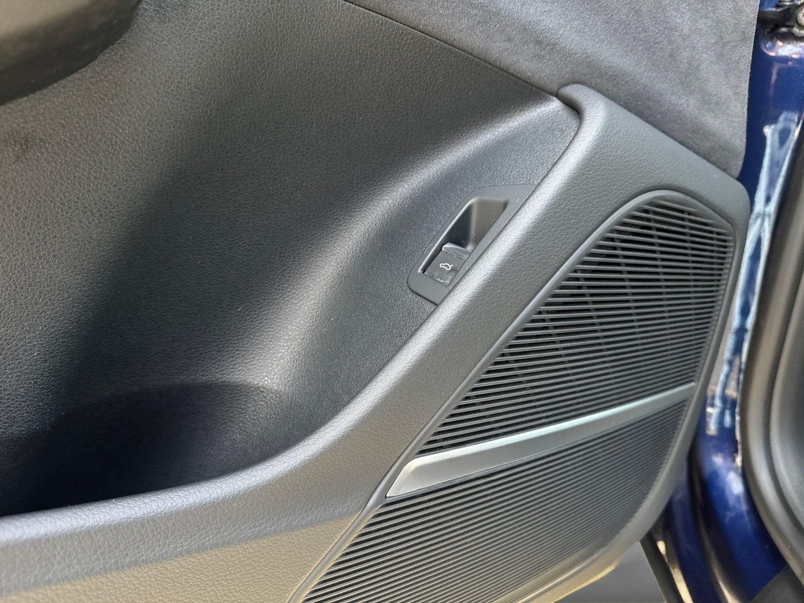 Audi Q8 50 TDI qu 2x S line LUFT MATRIX B&O 360° PANO foto 13