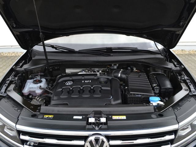 Volkswagen Tiguan Allspace 2.0 TDI 240 PS 4M DSG R-Line/HL/ foto 12