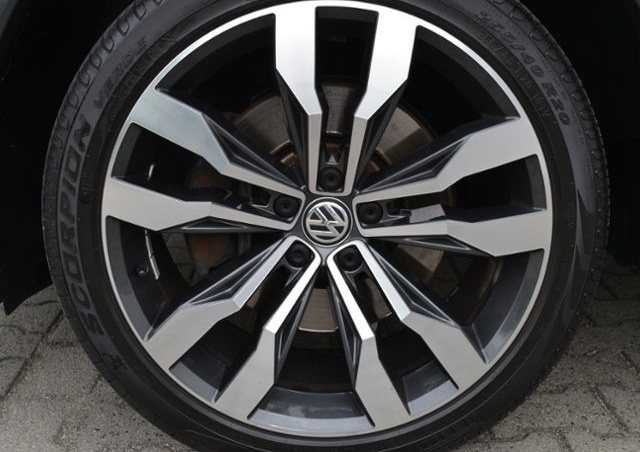 Volkswagen Tiguan Allspace 2.0 TDI 240 PS 4M DSG R-Line/HL/ foto 7