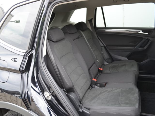 Volkswagen Tiguan Allspace 2.0 TDI 240 PS 4M DSG R-Line/HL/ foto 9