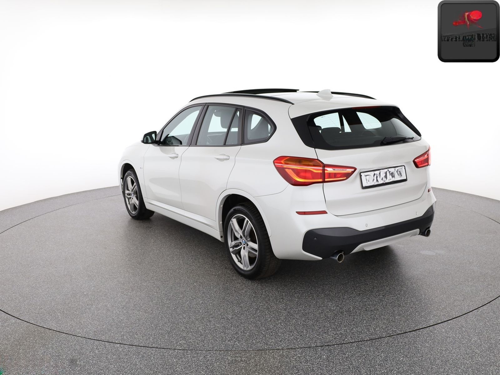 BMW X1 sDrive20i M SPORT SHADOW HUD,HARMAN/K,PDC,AHK foto 3