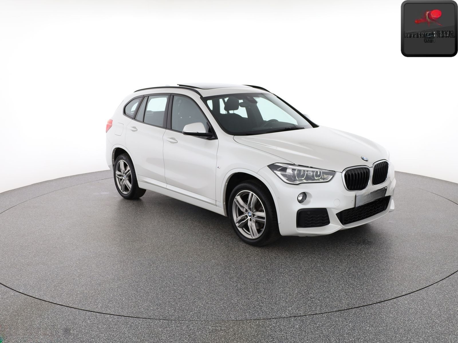 BMW X1 sDrive20i M SPORT SHADOW HUD,HARMAN/K,PDC,AHK foto 7