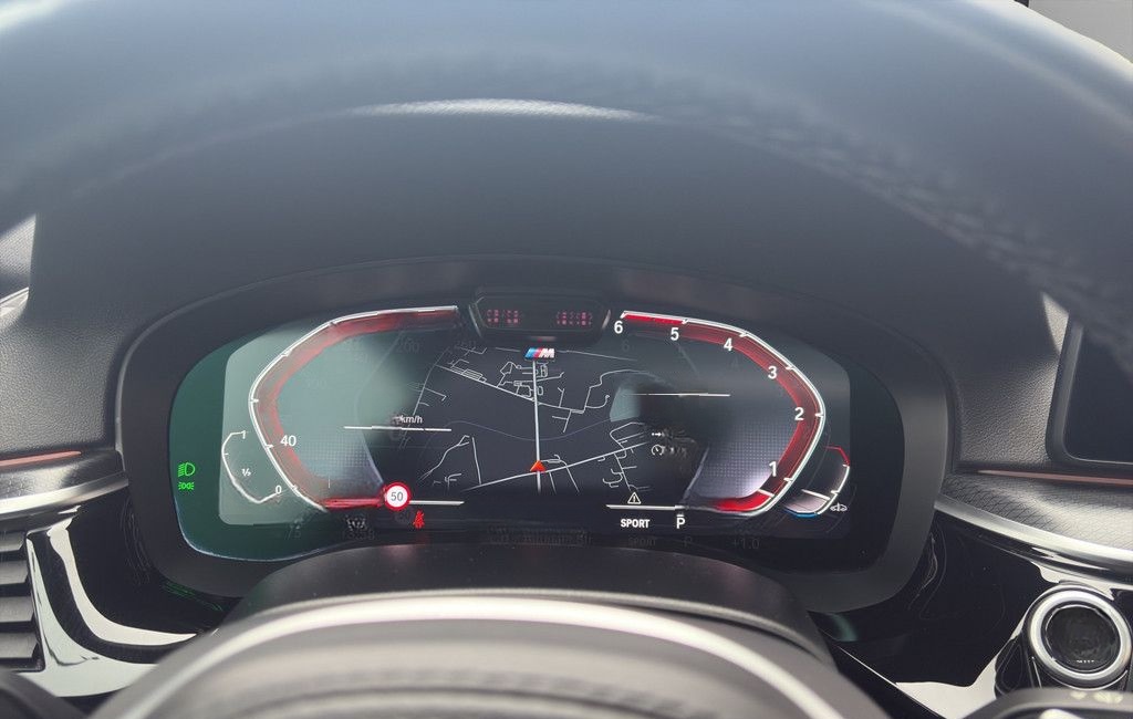 BMW 530d T. M-SPORT LASER NAV HUD PANO 360° 18" AHK foto 11