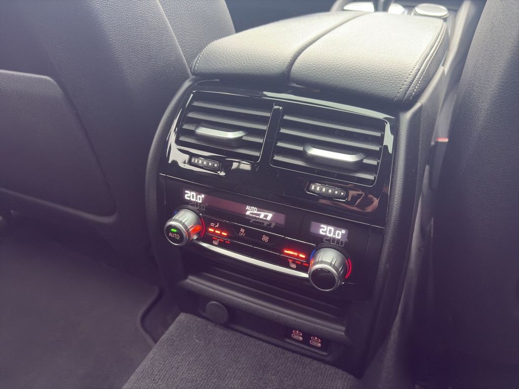 BMW 530d T. M-SPORT LASER NAV HUD PANO 360° 18" AHK foto 21