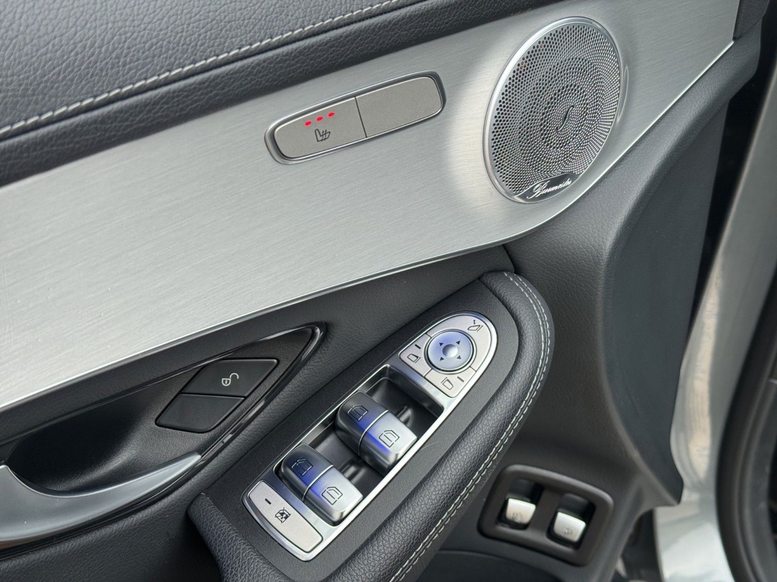 Mercedes-Benz GLC 400d 4Matic 9G AMG-Line DIST.|MultiBeam|360° foto 24