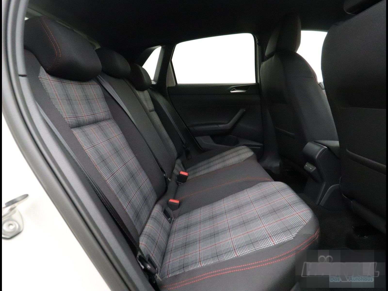 Volkswagen POLO GTI 2.0 TSI DSG (+ACC-RADAR+AUTOMATIK) LED foto 7