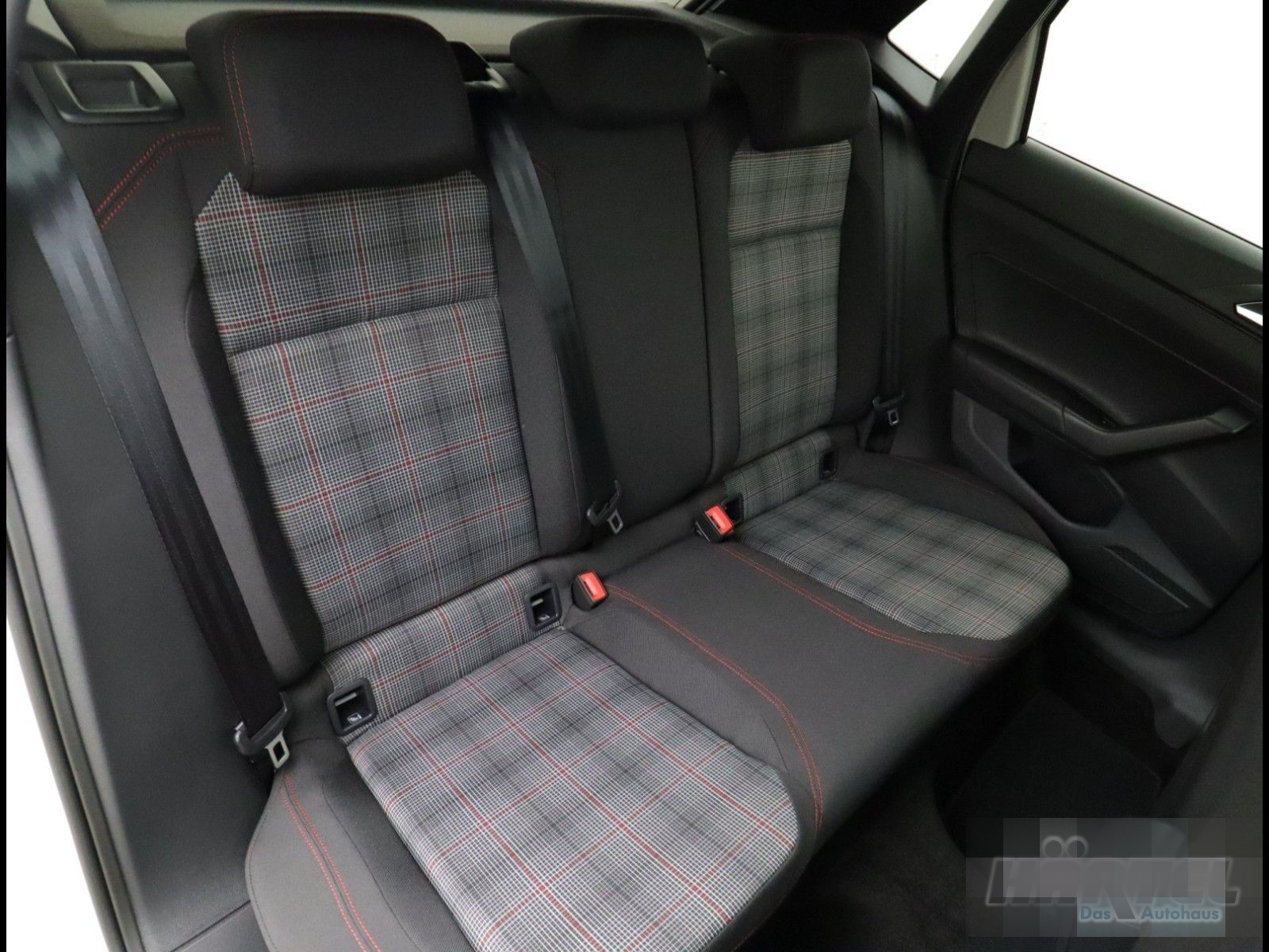 Volkswagen POLO GTI 2.0 TSI DSG (+ACC-RADAR+AUTOMATIK) LED foto 8