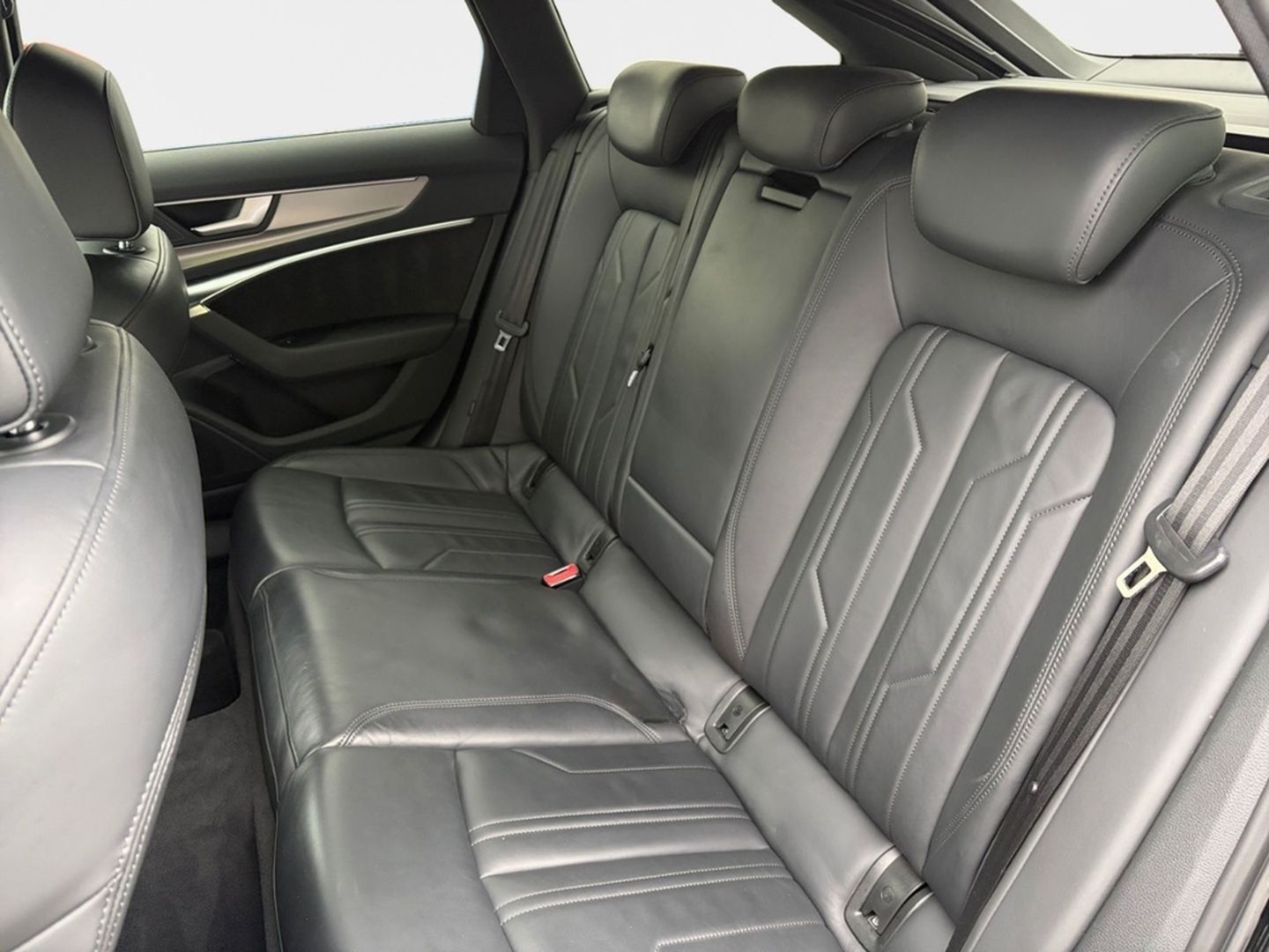 Audi A6 45TDI quattro Avant S-tronic sport+AHK+NAVI foto 10