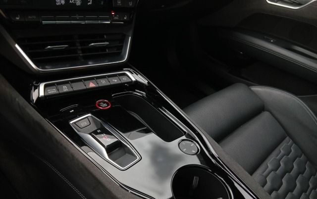 Audi RS e-tron GT *MATRIX*PANO*HuD*Assist+*LUFT*B&O* foto 22