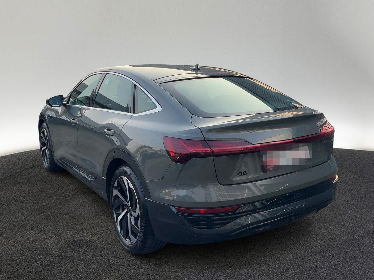 Audi Q8 Sportback 50 e-tron advanced quattro 250 kW S foto 3